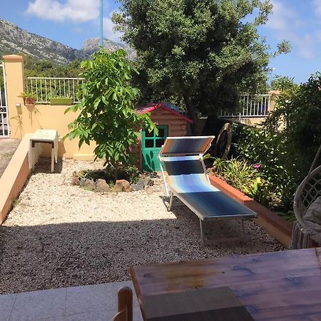 Casa Alessia Apartment Cala Gonone Ngoại thất bức ảnh