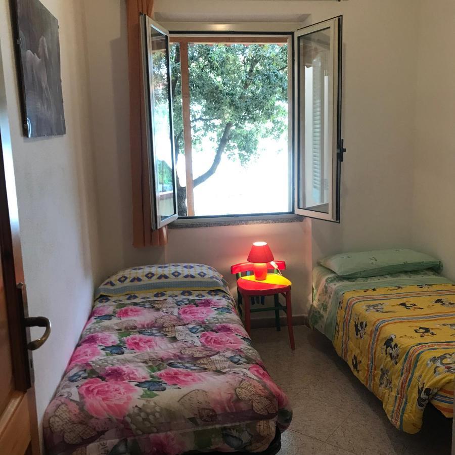Casa Alessia Apartment Cala Gonone Ngoại thất bức ảnh